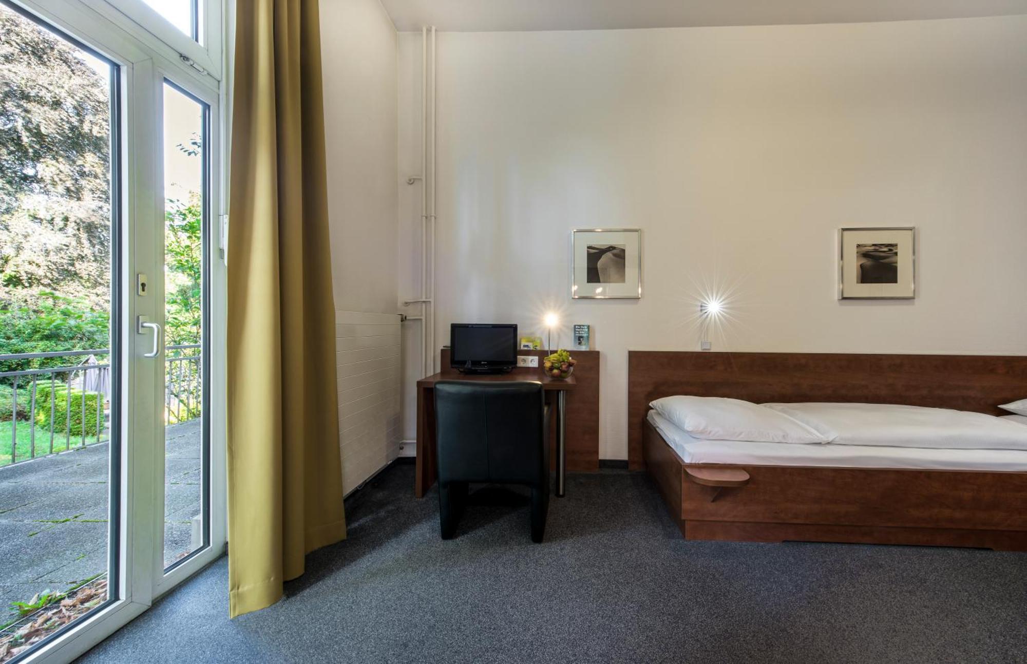 Hotel CJD Bonn Castell Camera foto