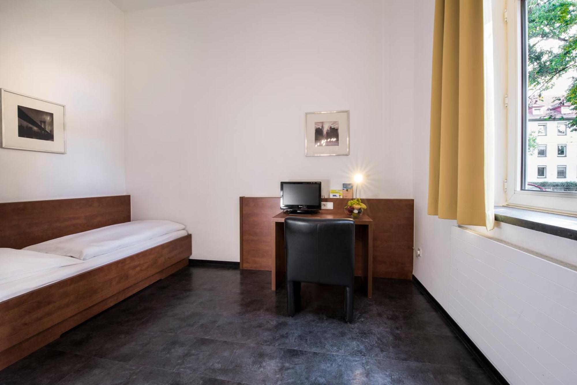 Hotel CJD Bonn Castell Camera foto