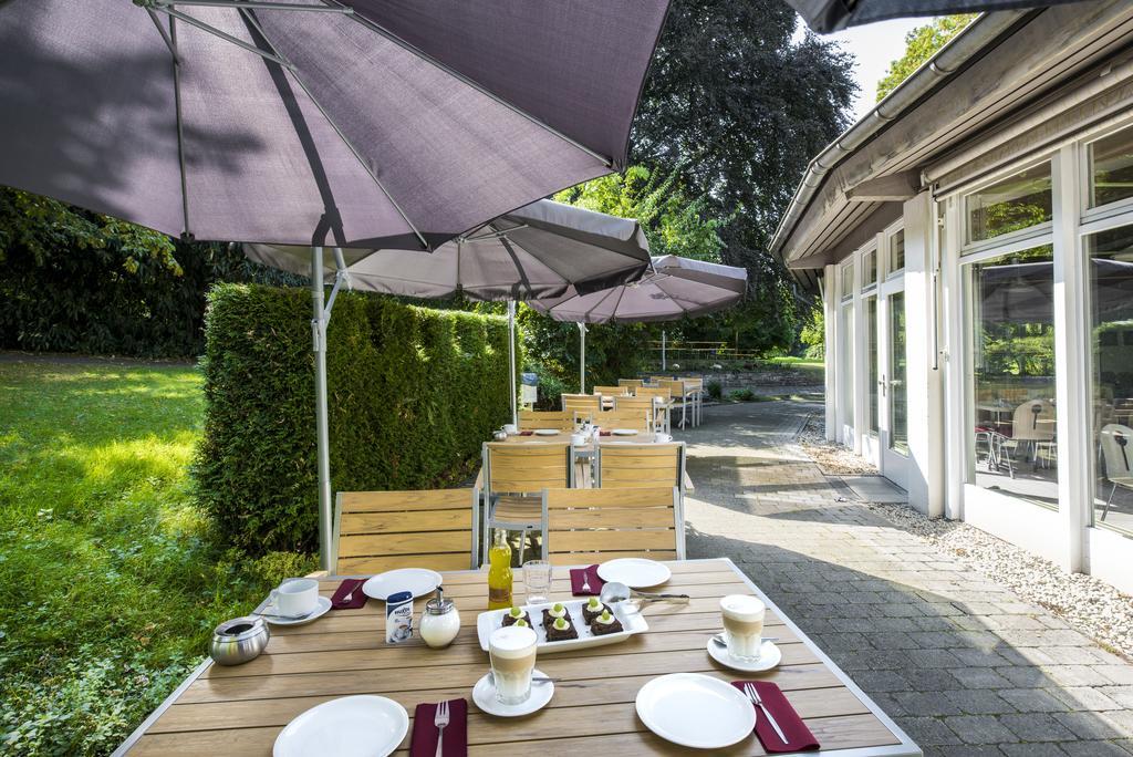 Hotel CJD Bonn Castell Esterno foto